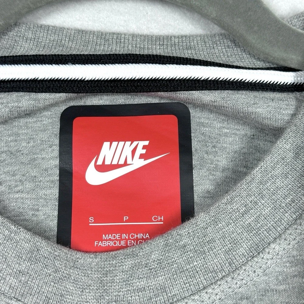 Nike Tech Fleece Oregon Ducks Sweatshirt Mens Small‎ Grey Crewneck Pullover Logo